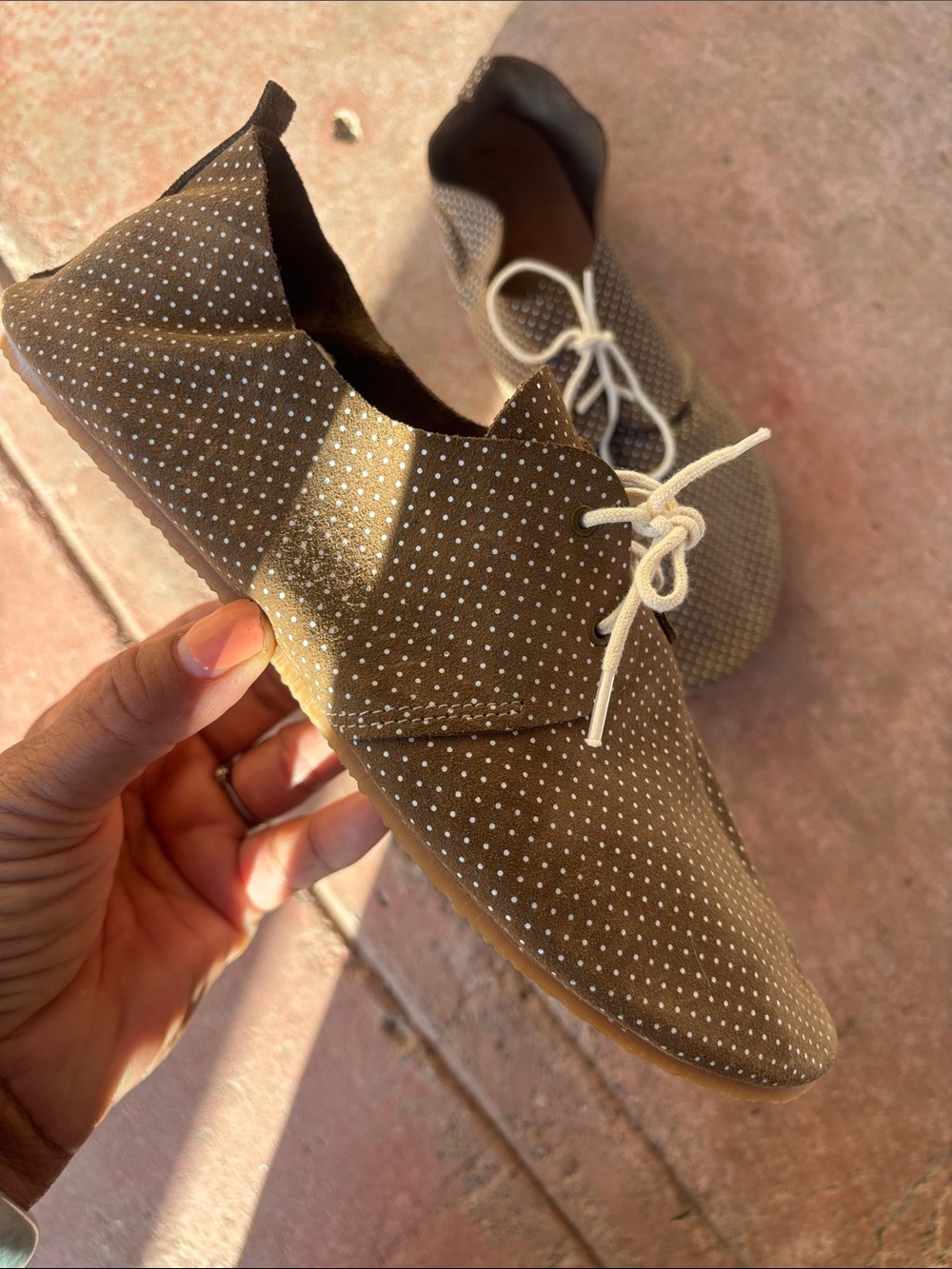 ❤️… ZUZII Brown Polka Dot Casual Lace-Up LEATHER SUEDE Shoe